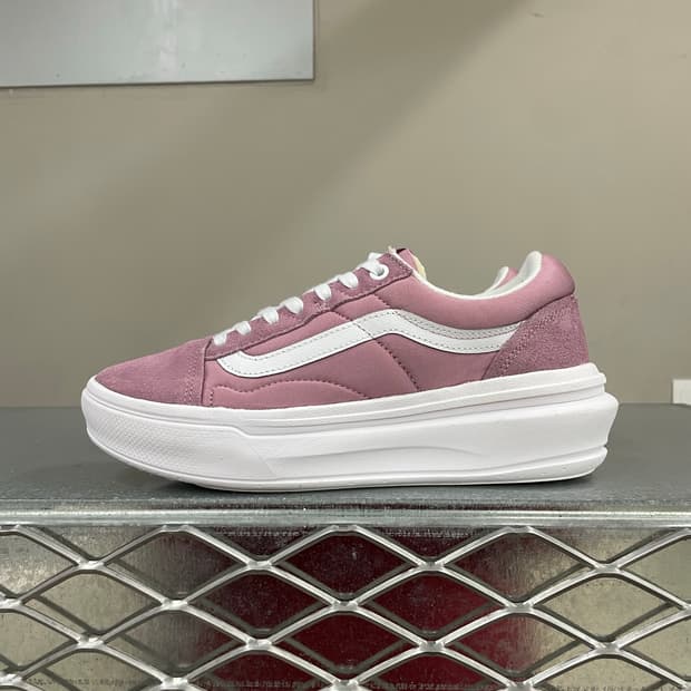 반스 컴피쿠시 올드스쿨 오버트 CC 핑크 260