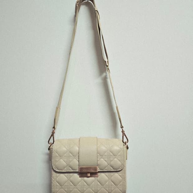 칼린 퀼팅  크로스백