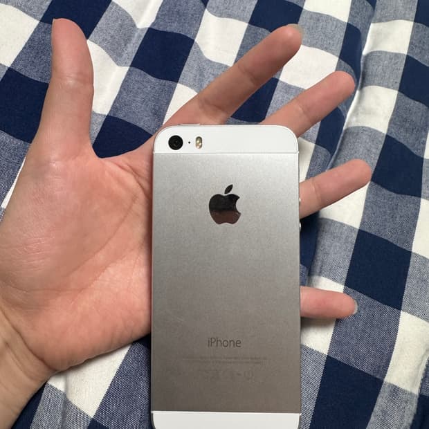 아이폰 se 실버 16기가 배터리효율 100