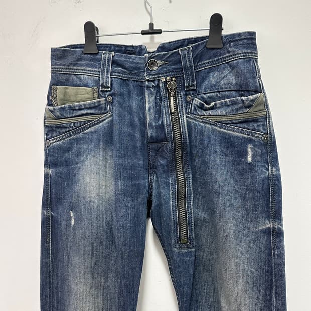 Leather detail zipper denim pants