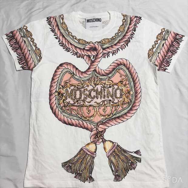 모스키노 화이트 프린팅 반팔 티셔츠