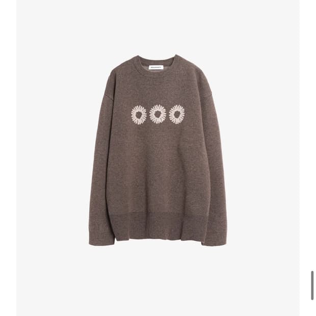 999휴머니티 크루넥 니트