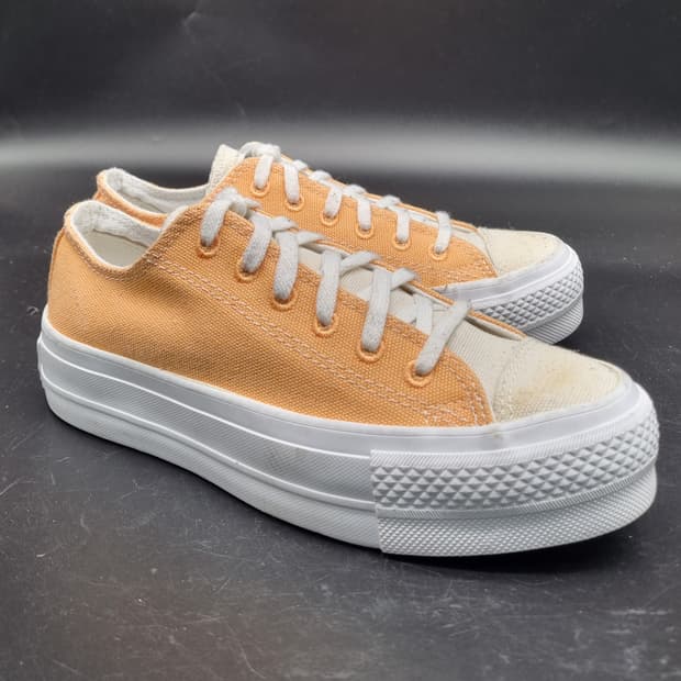 컨버스 올스타리프트 여성스니커즈230