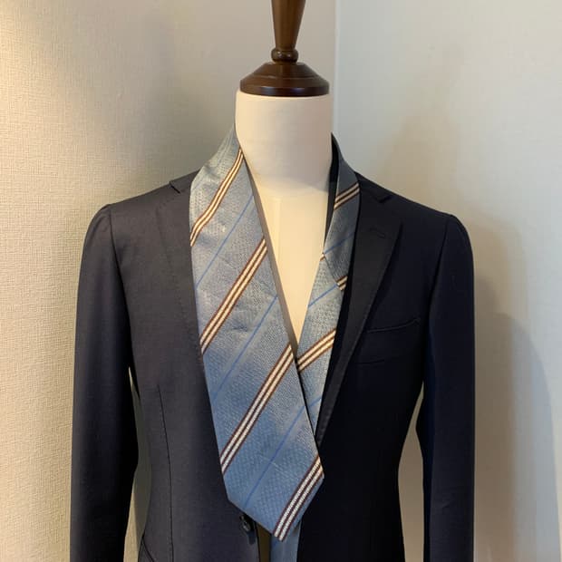 버버리(BURBERRY) 스트라이프 명품넥타이 로고플레이 A+등급