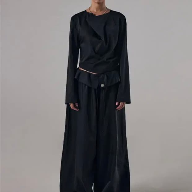 트리밍버드 Cowl Sleeveless Black