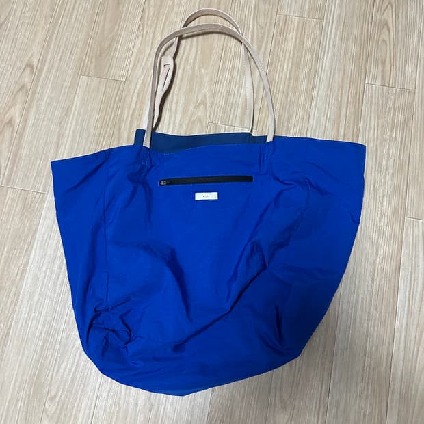 XLIM EP.7 시놉시스 bag (blue)