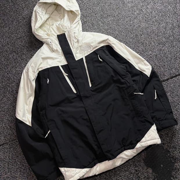 노스페이스 하이벤트 인슐레이션 배색 테크웨어 자켓 3949