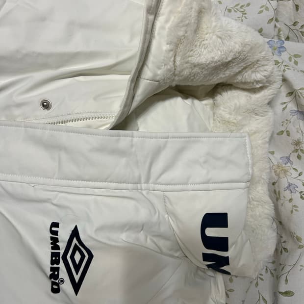 엄브로 남성 패딩