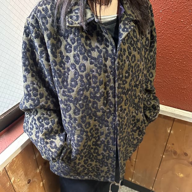 니들스 21AW 레오파드 코치자켓