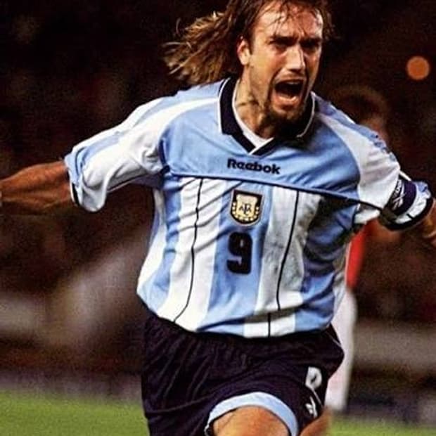 아르헨티나 00-01 바티스투타 유니폼