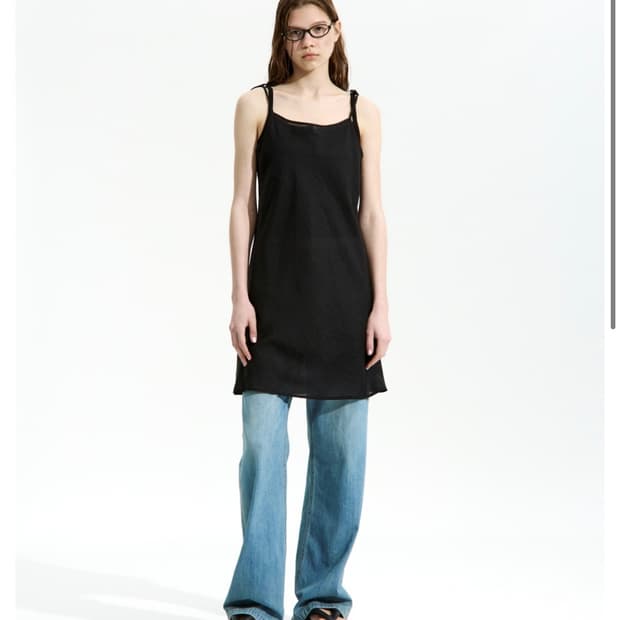 로우클래식 블랙 실키 플로럴 원피스