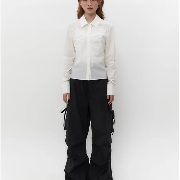 뚜오미오 shirred slim shirt