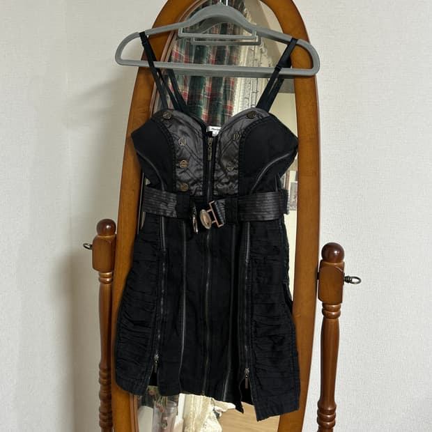 블랙 건메탈 미니 슬립원피스