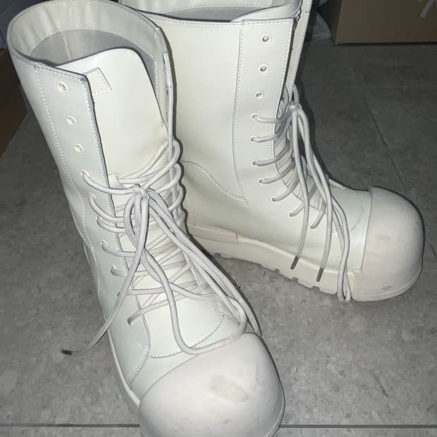 FVVO PU boots 42