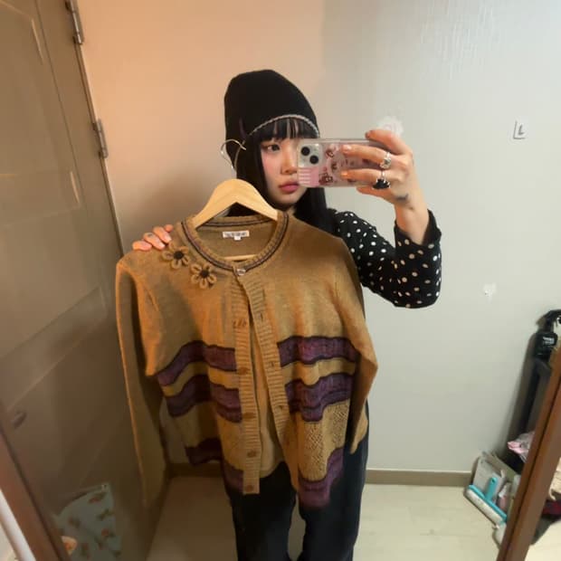 모리 꽃 장식 가디건