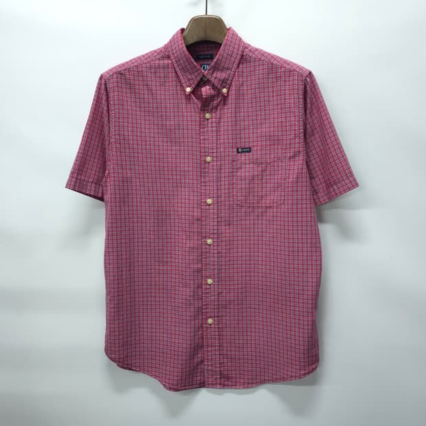 ​챕스(CHAPS) 레드 잔체크 버튼다운 이지케어 반팔 셔츠(100)