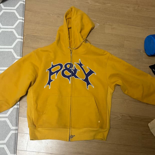 Punkandyo zip up  M (교환/판매)
