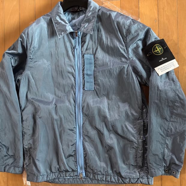 스톤아일랜드 나일론메탈 프리마로프트 자켓