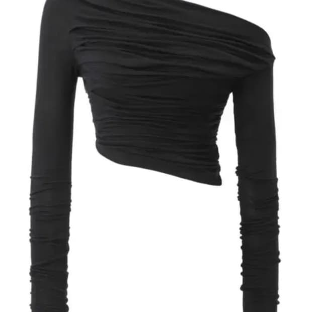 threetimes 드레이프 탑