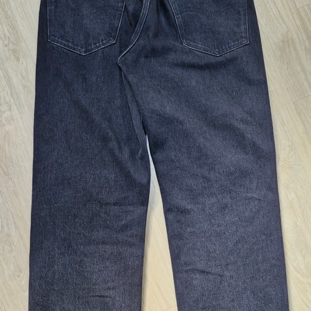 리바이스 블루탭 마커루즈진 블랙 W30L32 판매합니다