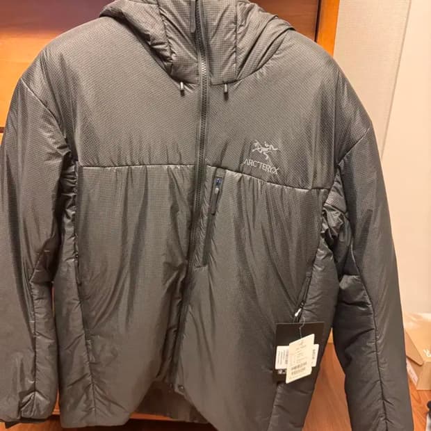 아크테릭스 누클리아이 sv 블랙(새상품)