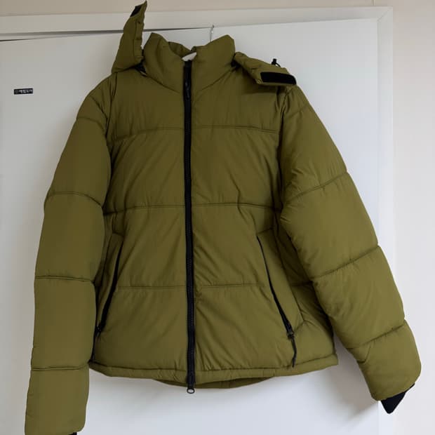 더 베리 웜 패딩 m사이즈