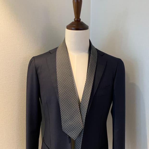 에르메스(HERMES) 블랙 명품넥타이 프랑스 100실크 A+등급