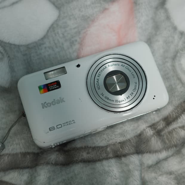 코닥 이지쉐어 V803 Kodak EasyShare 디카 화이트
