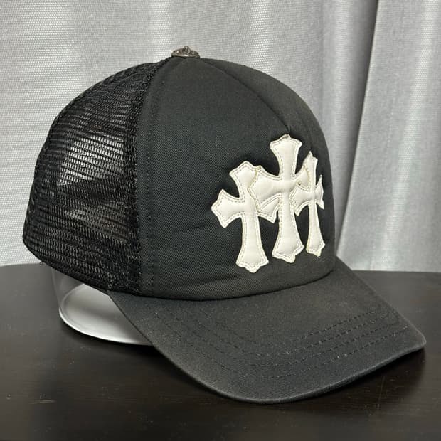 크롬하츠 세메터리 패치 트러커햇