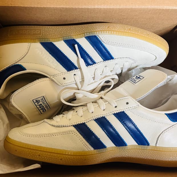 아디다스 오리지널스 핸드볼 스페지알 스니커즈   드립니다[정품]