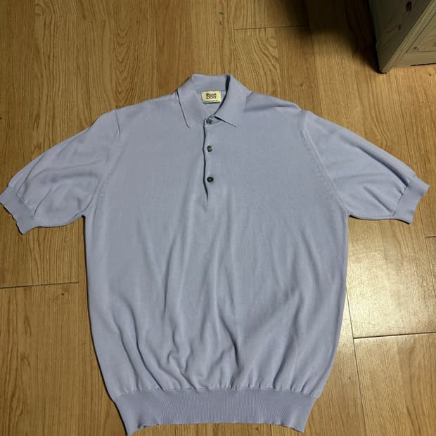 윌리엄로키 반팔 니트카라티