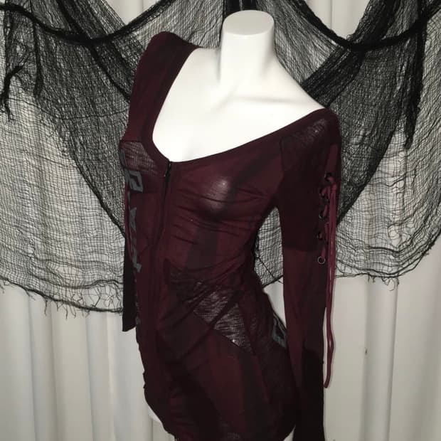 Salvage 버건디 원피스집업