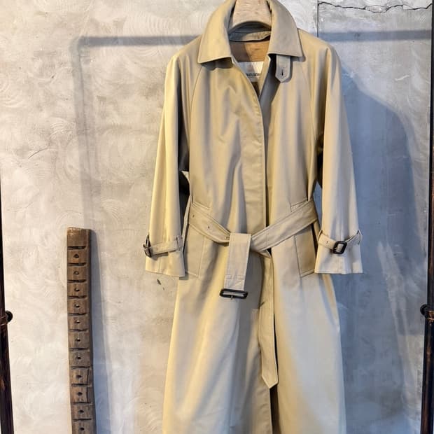 아쿠아스큐텀 래글런 코트 66~77