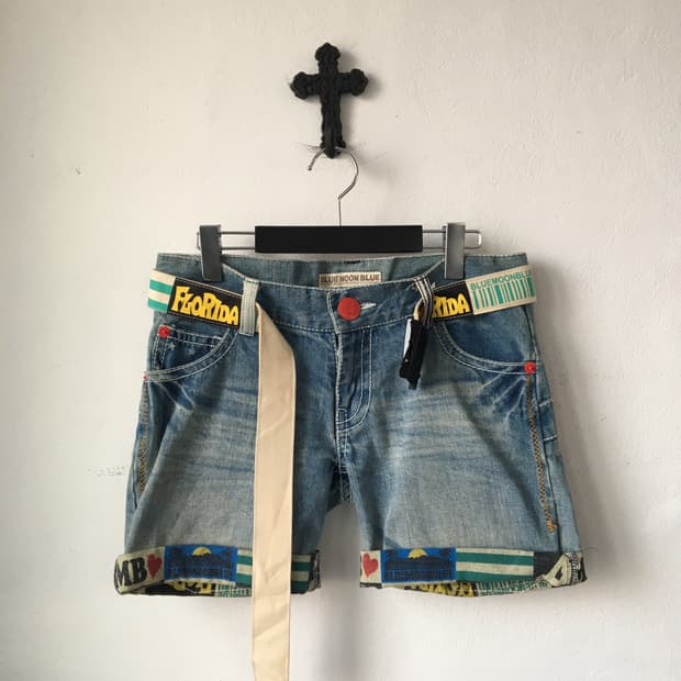 Belted denim short