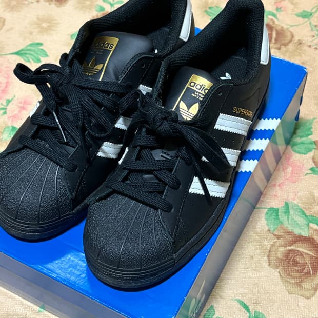 아디다스 슈퍼스타 220