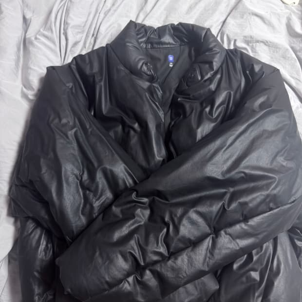 이지갭 라운드자켓 패딩 L팝니다