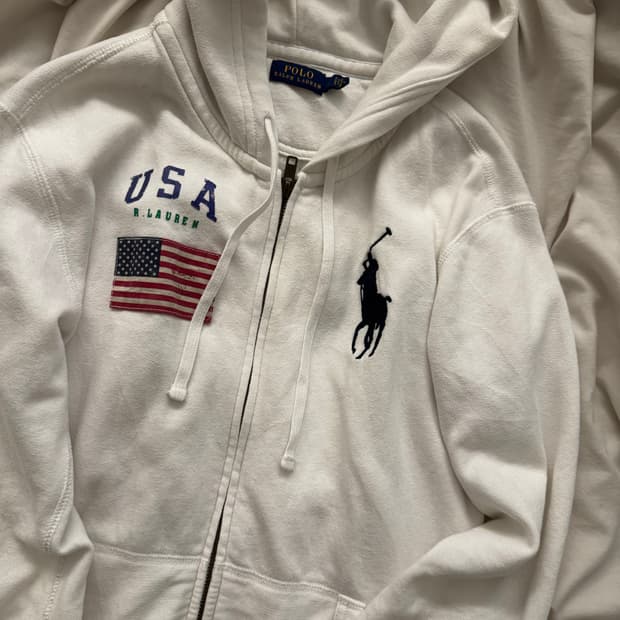 폴로 후드집업