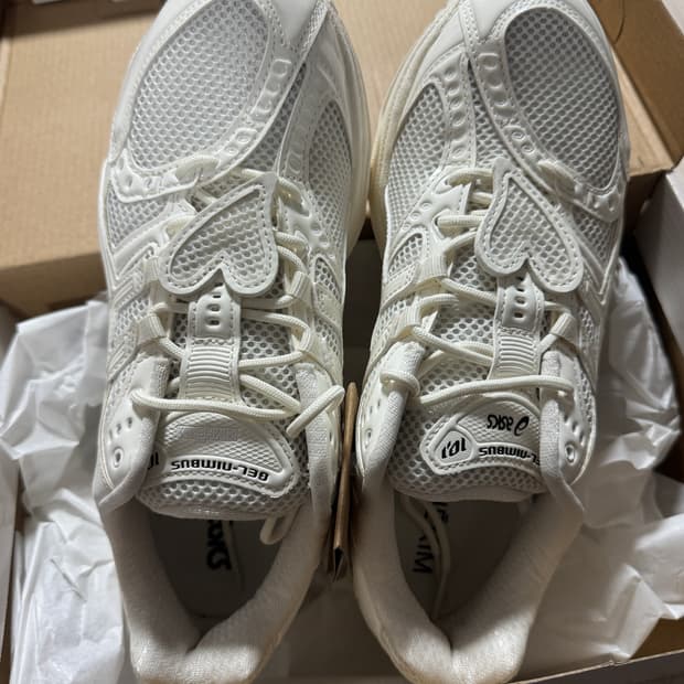 아식스X김해김 젤 님버스 10.1 245