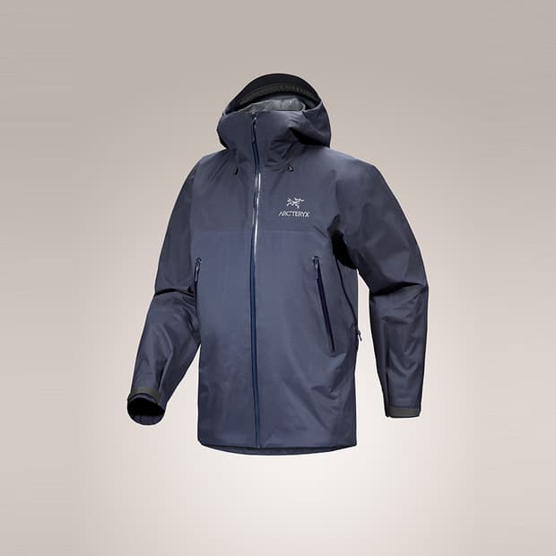 [M] 아크테릭스 베타 AR 스톰후드 블랙사파이어