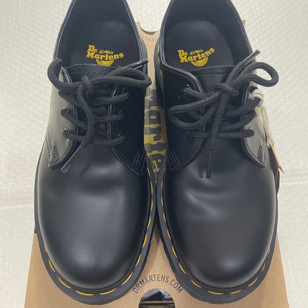 닥터마틴 1461 벡스 블랙 스무스 230mm