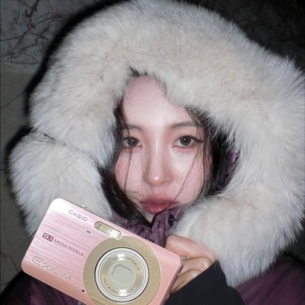 카리나 선미 프리지아 카메라 카시오 엑슬림 Z85