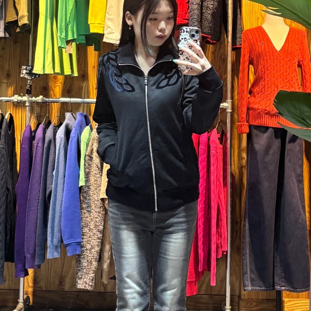 L MCM 엠씨엠 플라워 패턴 스웨이드 집업