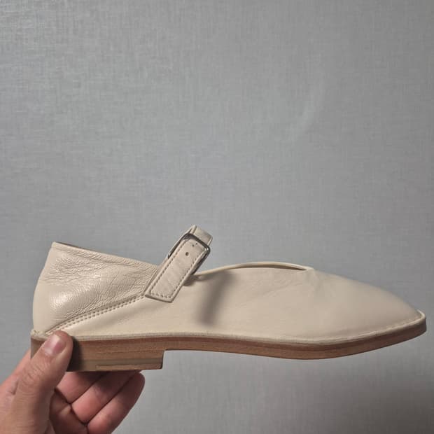 [새상품/275] 르메르 나빠 레더 발레리나 슈즈
