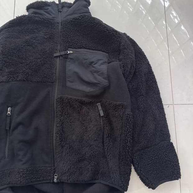 FLEECE JACKET 플리스 재킷