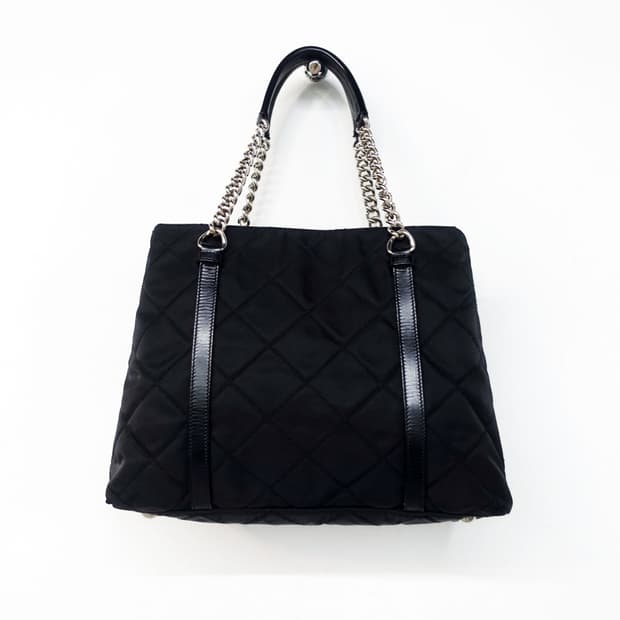 프라다 퀼팅 백