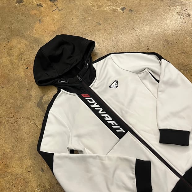 [정품/XS] 다이나핏 후드집업 자켓 b18