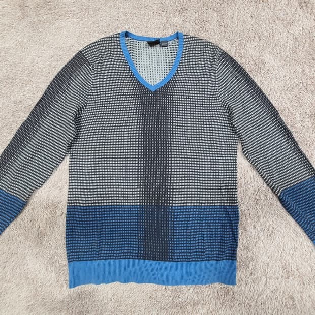 알마니 면 니트