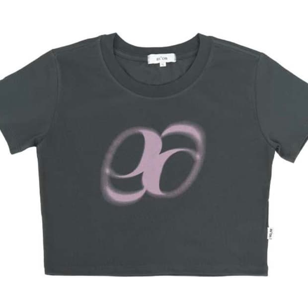 HOLIDAY CROPPED T-SHIRT / CHARCOAL