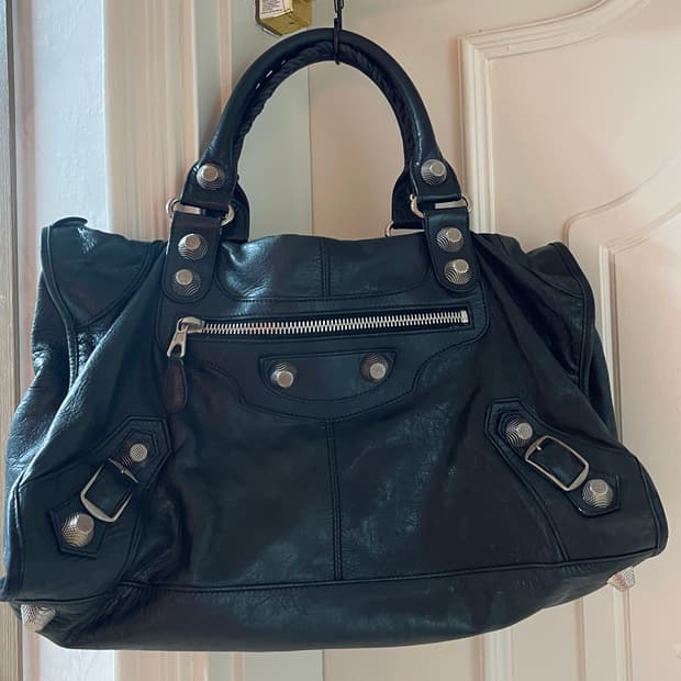 발렌시아가 Balenciaga자이언트 워크 백 블랙