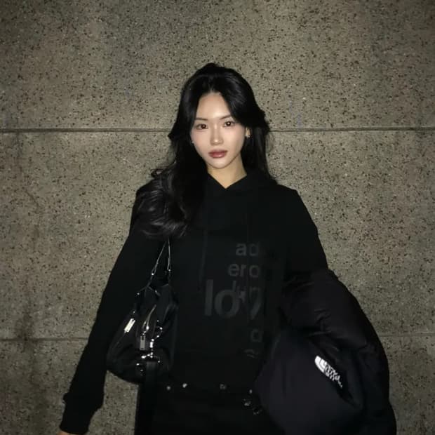 오피쉬 레터링 후디 블랙 2사이즈